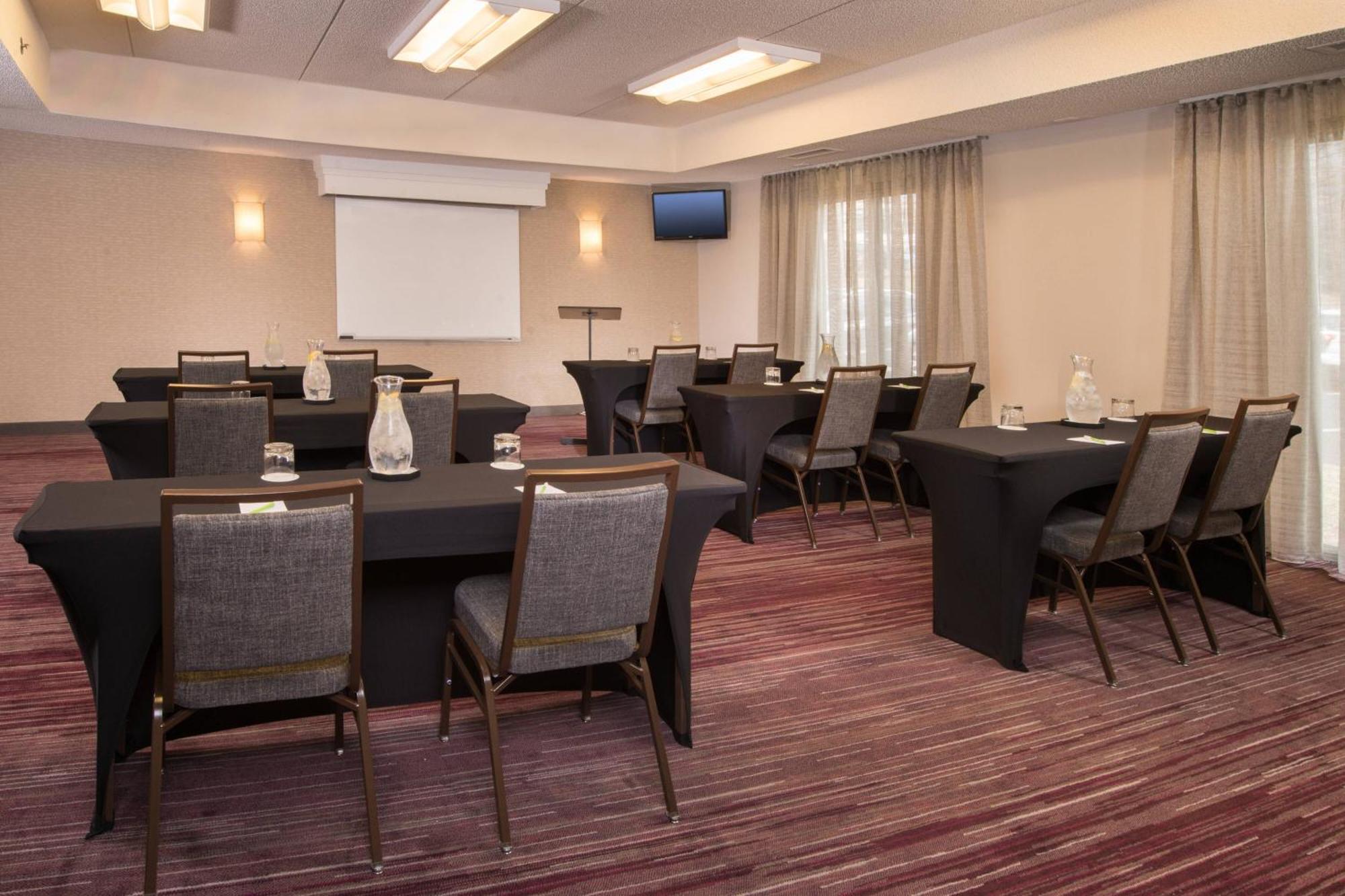 Courtyard By Marriott Dulles Airport Chantilly Εξωτερικό φωτογραφία